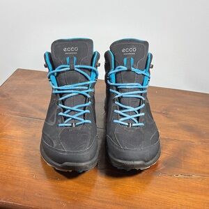 ECCO Performance Biom Gore-Tex Black Trail Boots with Blue Highlights Sz 42